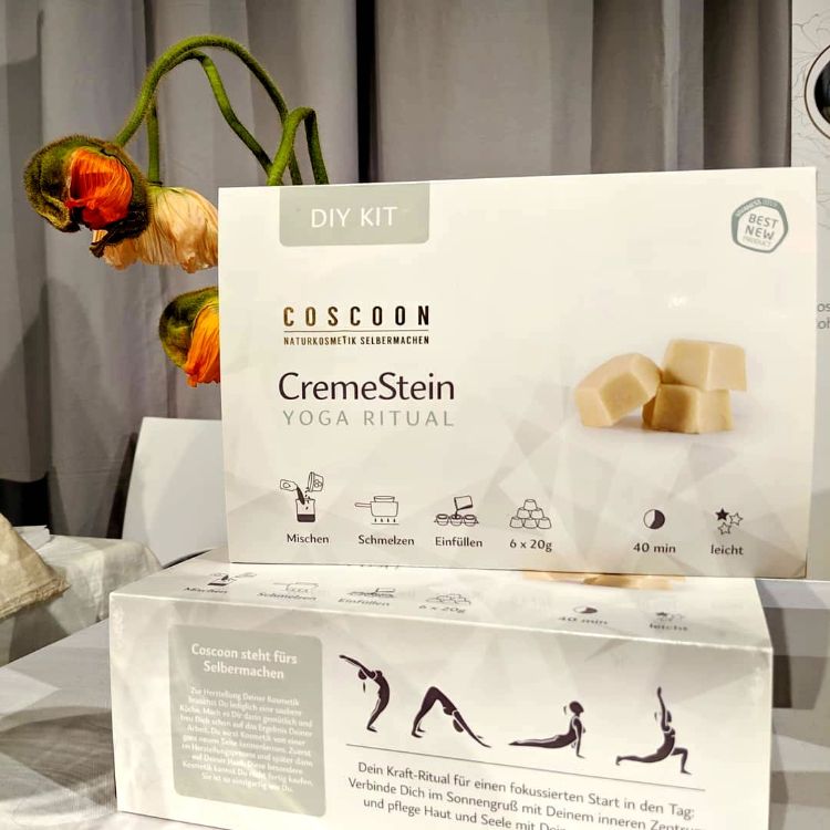 CremeStein (cream stone) solid body butter cubes by Coscoon Cosmetics