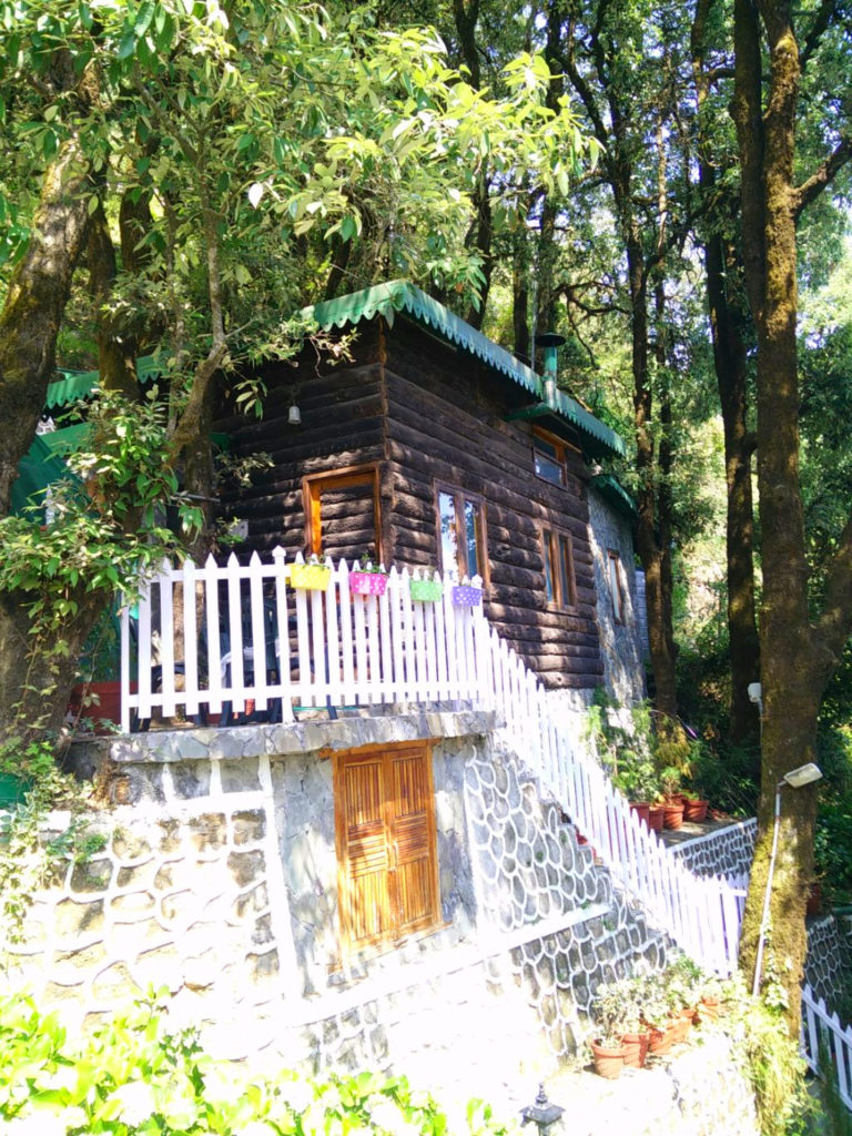 The fairytale-esque log cabin at La Villa Bethany, Landour - Photo by Amol2013