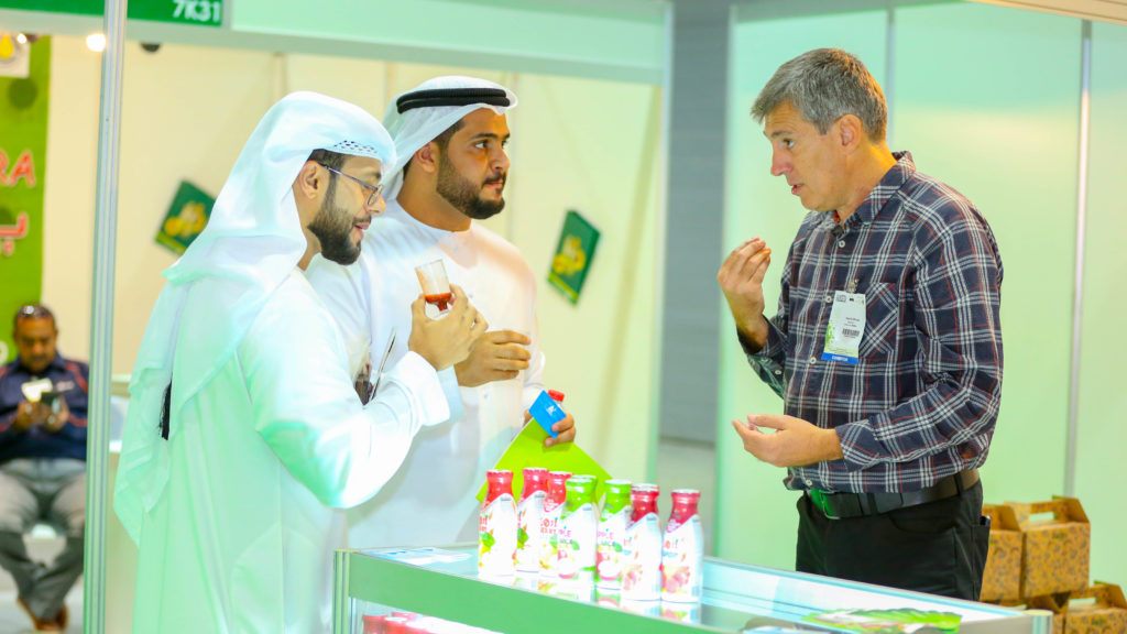 Buyers at the Middle East Organic & Natural Products Expo 2018